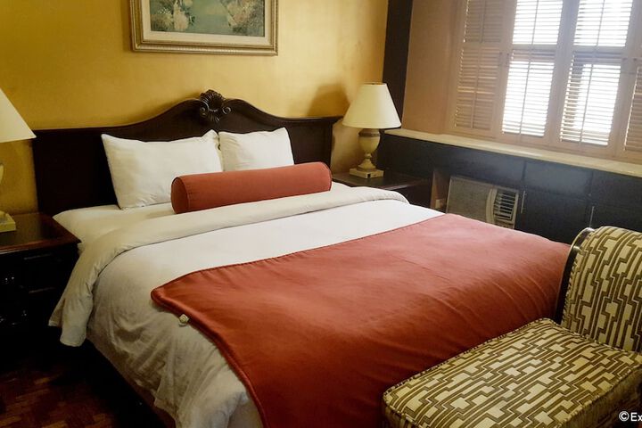Room 7 of 47
