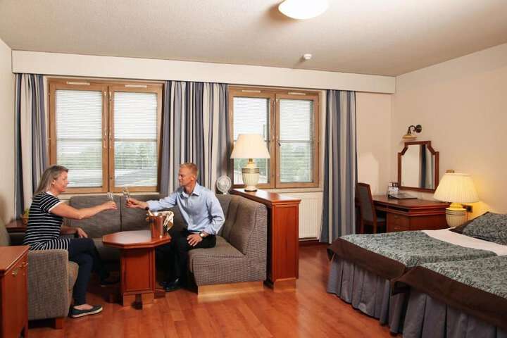 Room 16 of 51