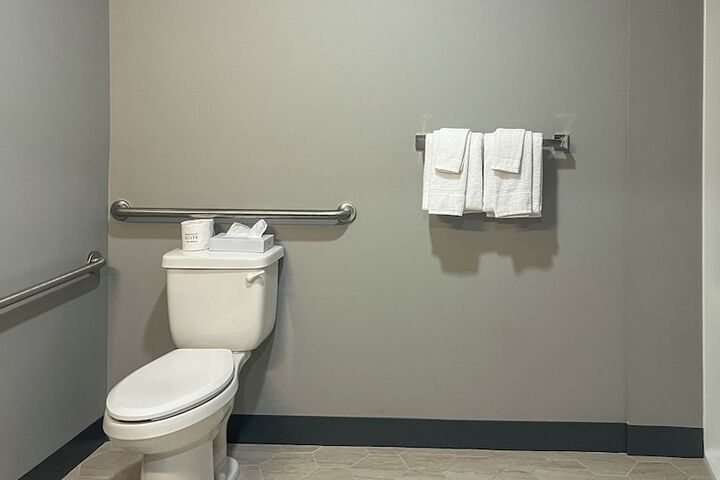Room 36 of 42