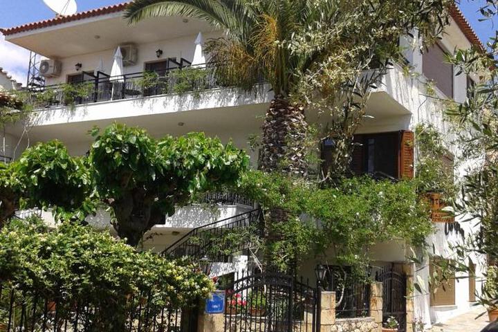 Ostria Maisonettes and Studios