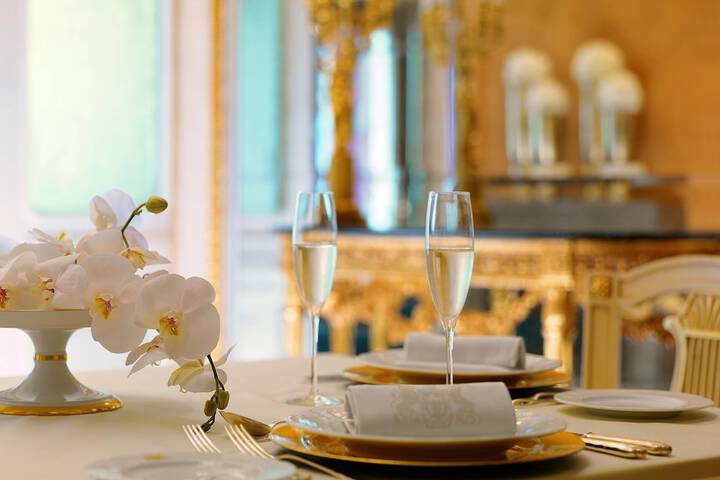 Dining 100 of 238
