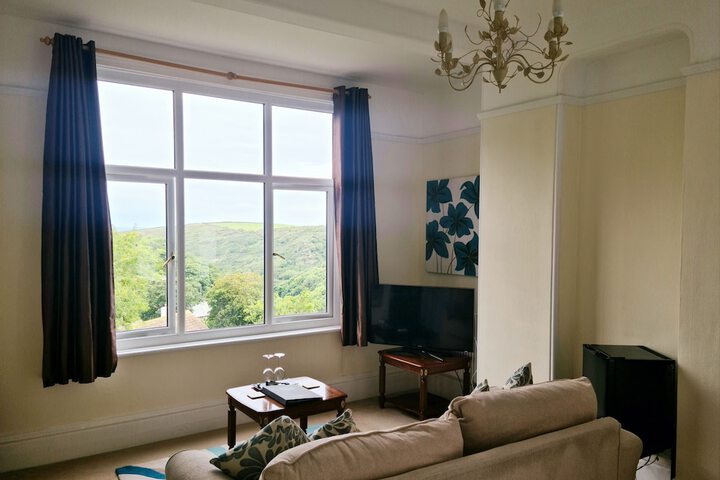 Room 21 of 73