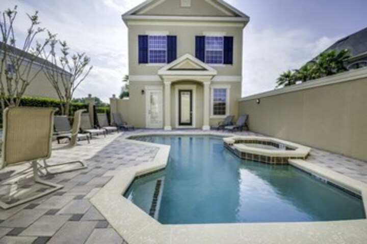 Terrace/Patio 24 of 25