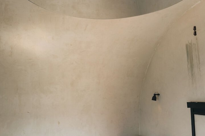 Room 47 of 94