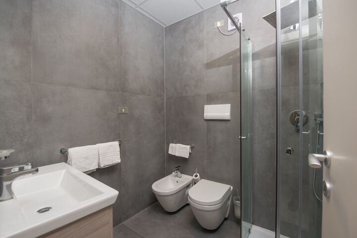 Clean Restrooms