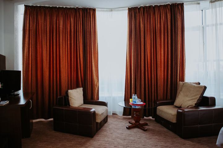 Room 28 of 57