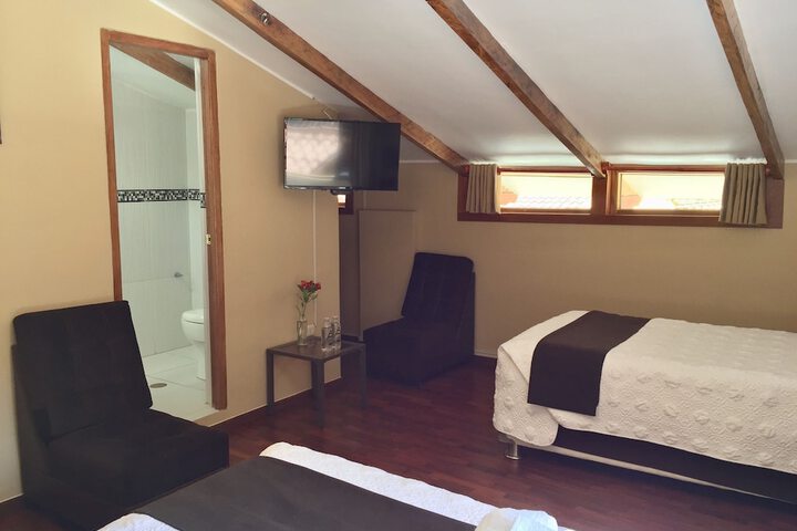 Room 6 of 109