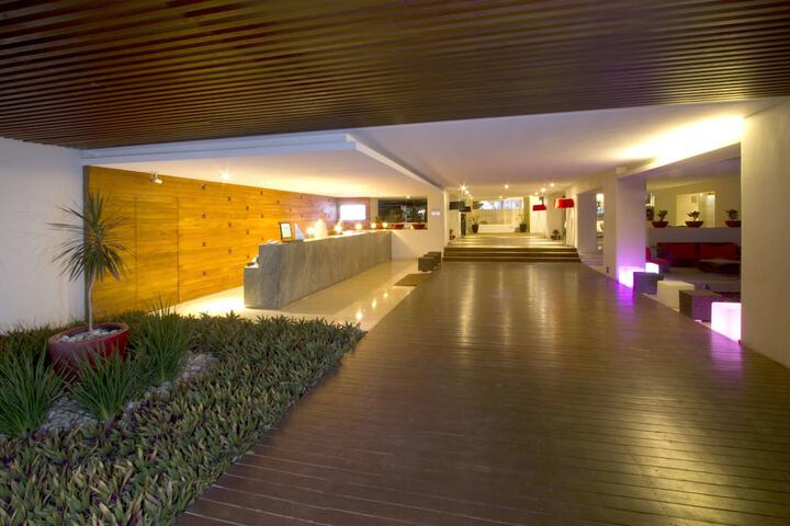 Lobby Photos