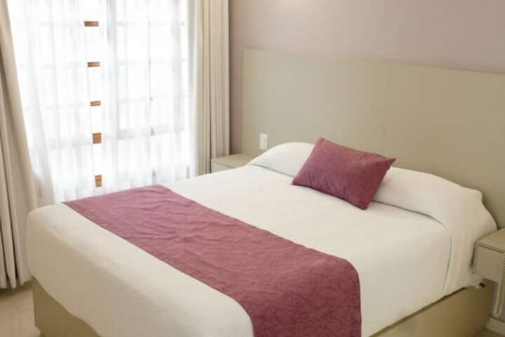Room 5 of 23