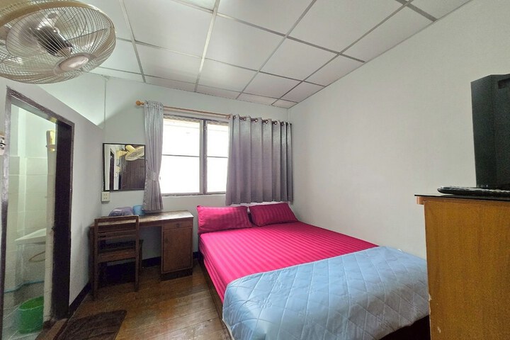 Room 21 of 44