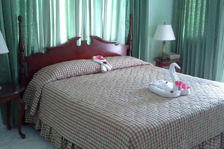 Room 7 of 26