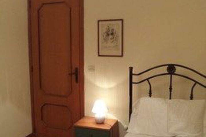 Room 30 of 52