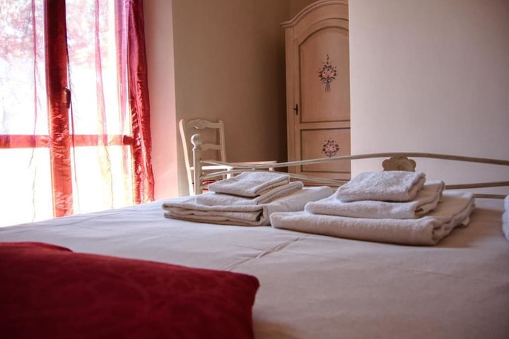 Room 8 of 24