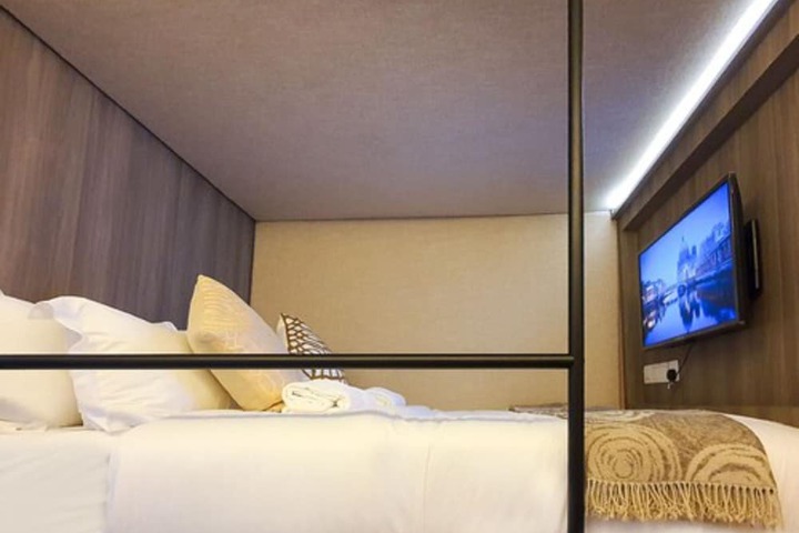 Room 63 of 180