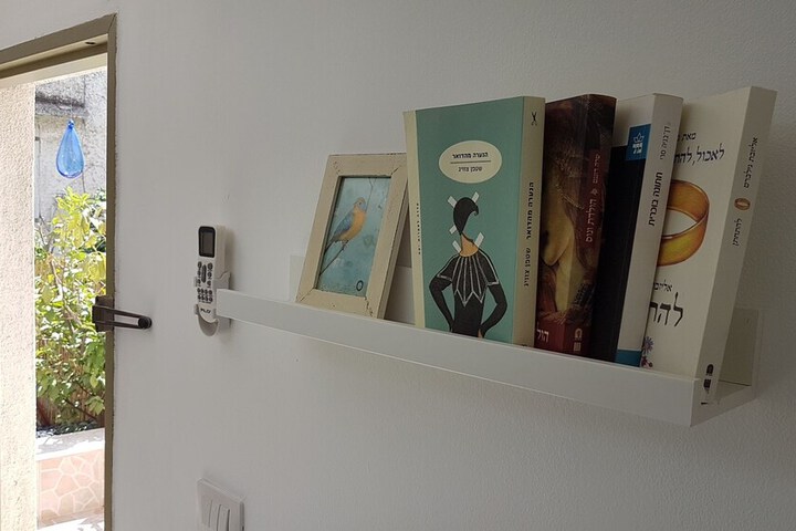 Room 29 of 38