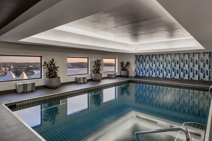 Pool 67 of 99
