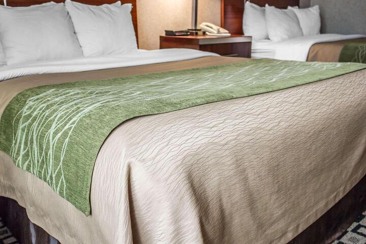 Standard | King Bed (9 of 12)