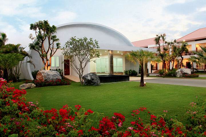 Hotel 36 of 40