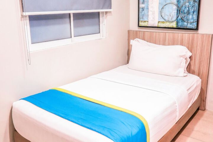 Room 10 of 41