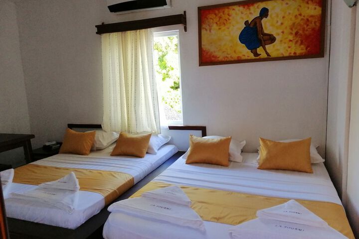 Room 3 of 48