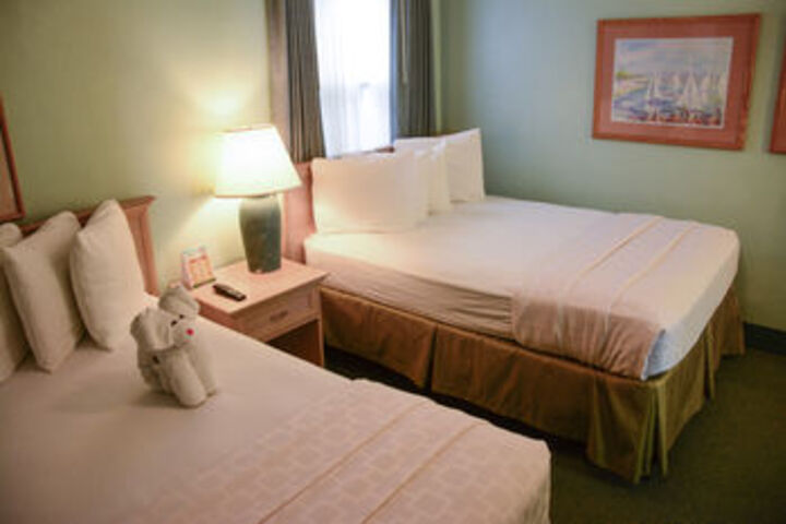 Room 8 of 15