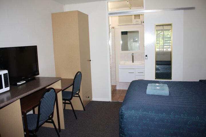 Room 10 of 63