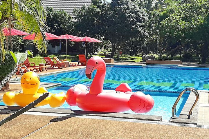 Pool 59 of 105