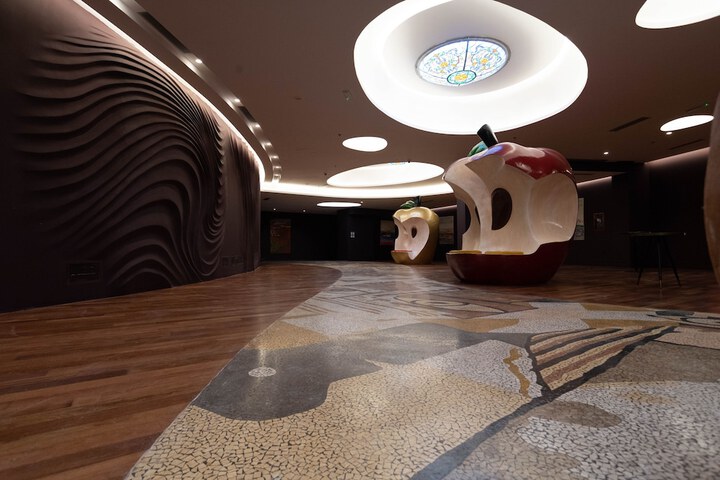 Hotel Interior 136 of 163