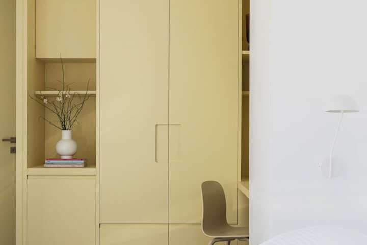 Room 30 of 171