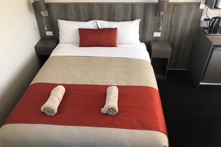 Room 7 of 46