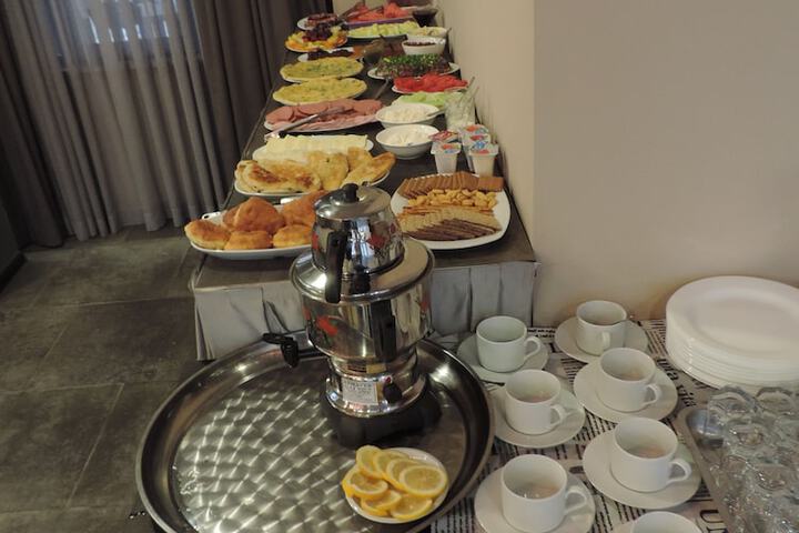 Breakfast/Coffee Service 39 of 78