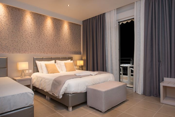 Room 14 of 50