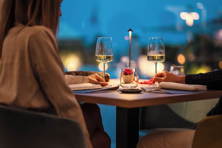 Dining 80 of 125