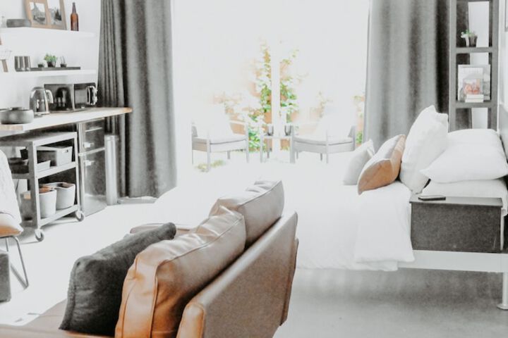 Room 19 of 230