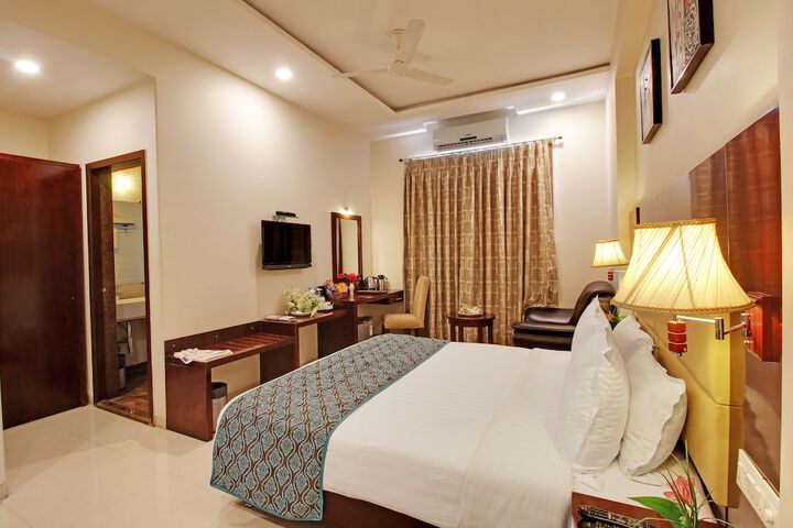 Room 10 of 54
