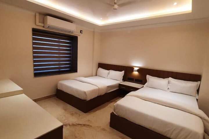 Room 7 of 39