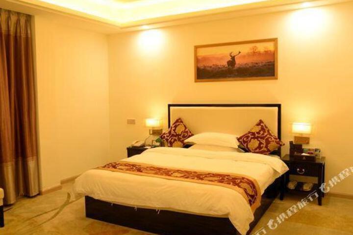 Raoping star river city hotel