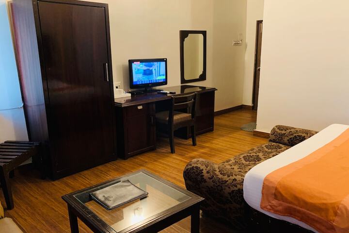 Room 15 of 56