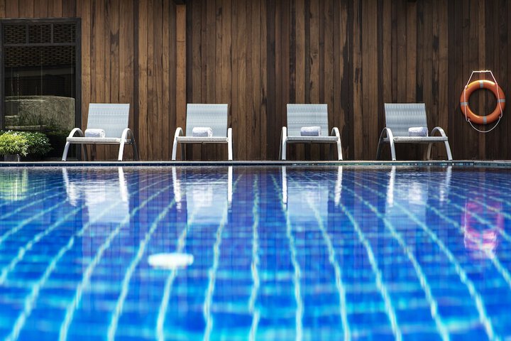 Pool 39 of 61