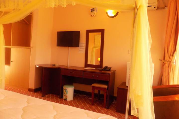 Room 15 of 86