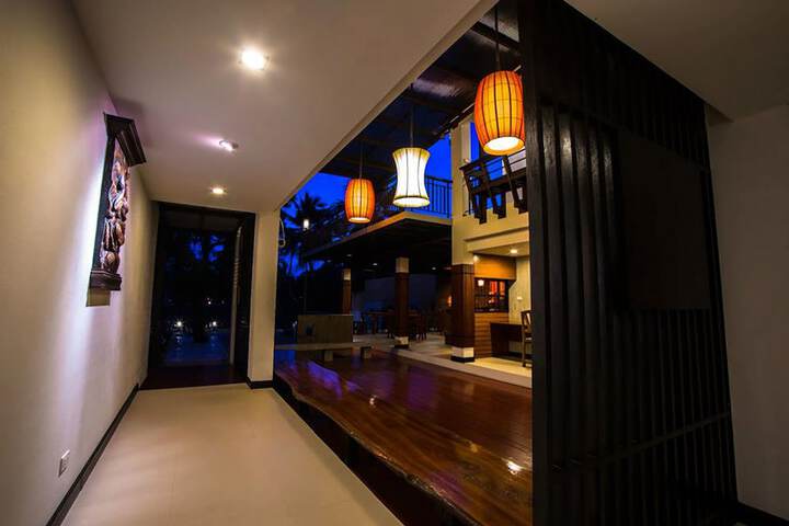 Hotel 2 of 48