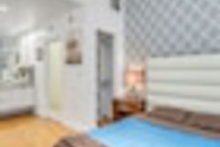Room 47 of 516