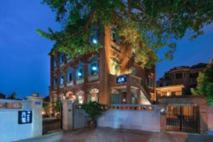 Liuyue Hotel