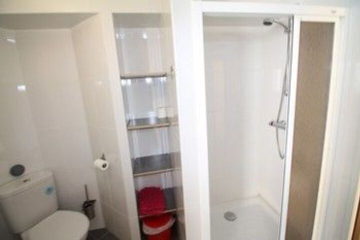 Room 2 of 23