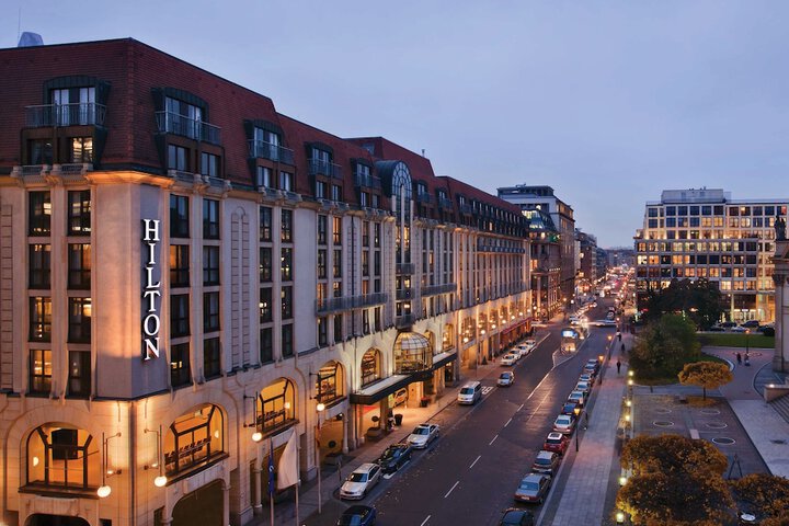 Hotel 193 of 201