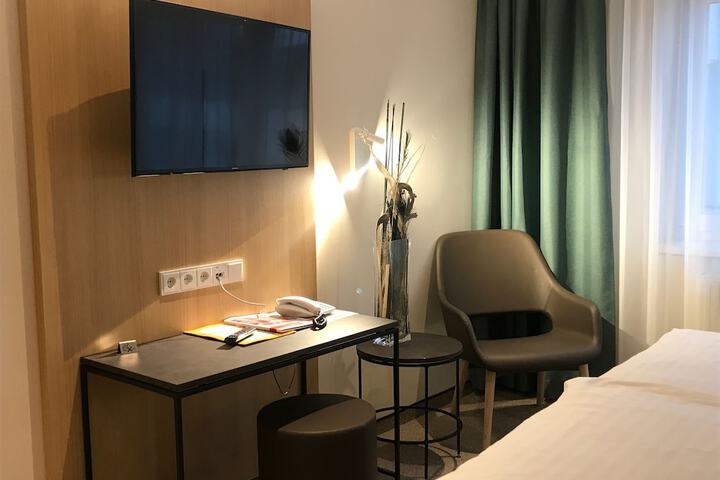 Room 21 of 52