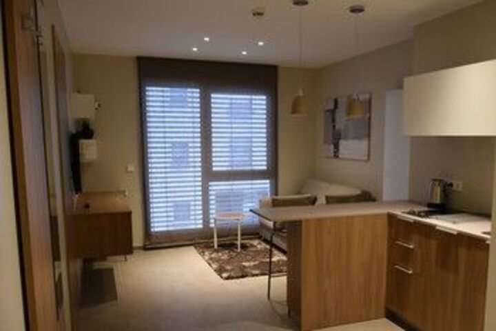 Room 15 of 23