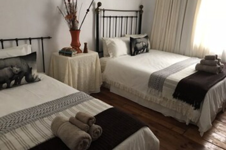 Room 4 of 48