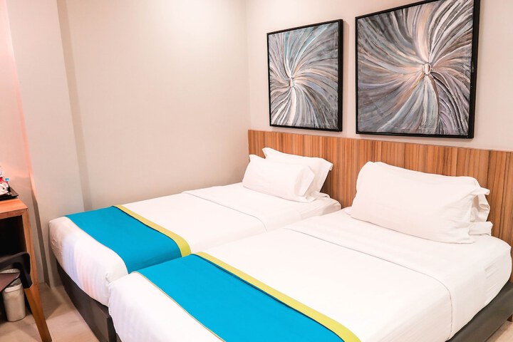 Room 14 of 41