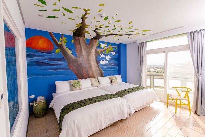 Room 13 of 55
